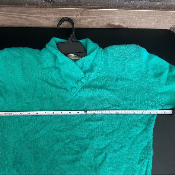 Vintage 80’s Fuzzy Green Angora Lambswool Sweater Medium Shoulder Pads Y2K - Picture 6 of 8